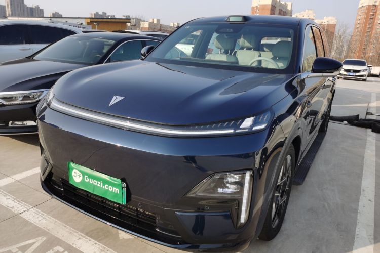 Deepal S09 2025 car image #2