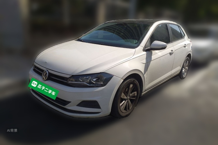 Volkswagen Polo 2020 car image #2