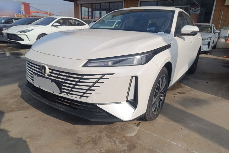 Changan EadoPHEV 2025 imagem de carro #2