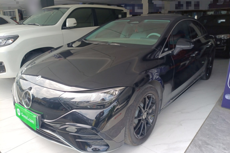 Mercedes-Benz EQE Class 2023 car image #2