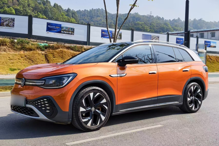 Volkswagen ID.6 Crozz 2021 immagine di auto #2