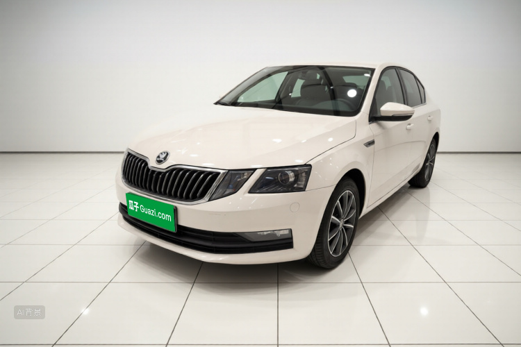 Skoda Octavia 2020 car image #2