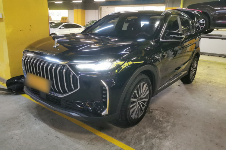 X70 PLUS 2024 car image #2
