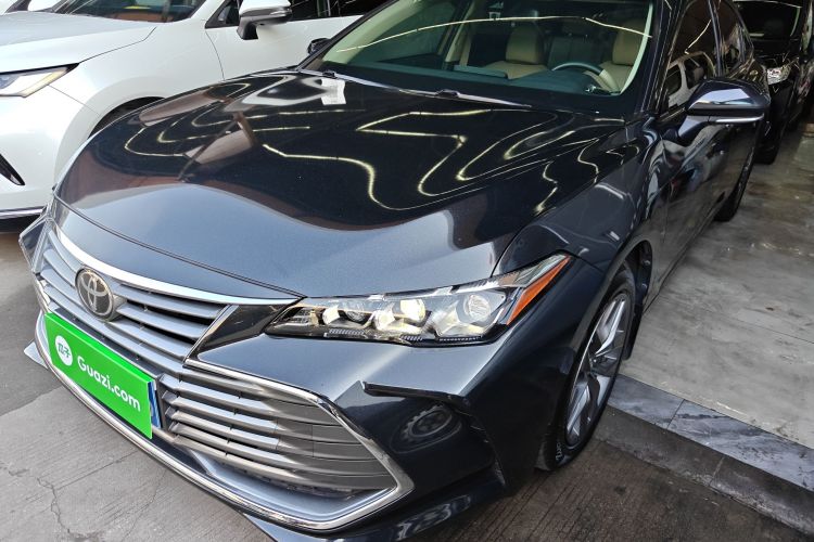 Toyota Avalon 2020 immagine di auto #2