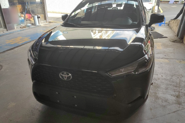 Corolla Cross 2024 car image #2