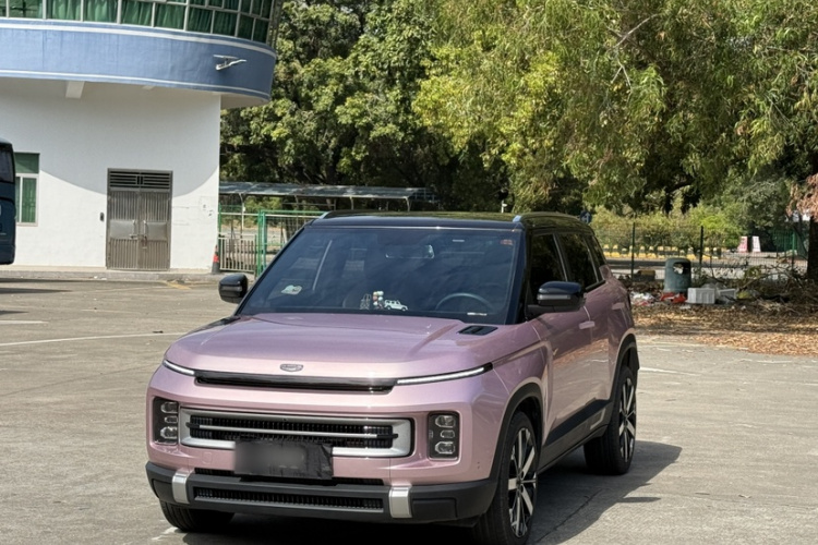 GEELY ICON 2023 صورة سيارة #2