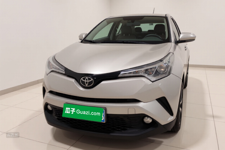 Toyota C-HR 2021 #2 Toyota C-HR 2021 car image #2