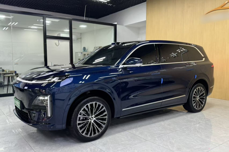 Deepal S09 2025 صورة سيارة #2