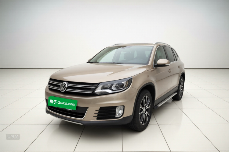Volkswagen Tiguan 2015 immagine di auto #2