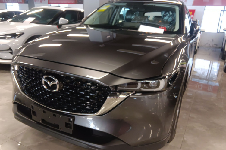 Mazda CX-5 2026 #2 Mazda CX-5 2026 car image #2