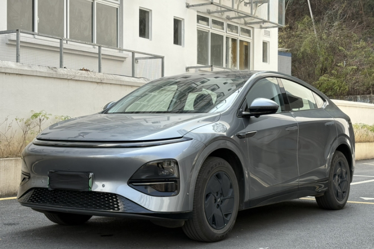 Xpeng G6 2025 #2 Xpeng G6 2025 car image #2