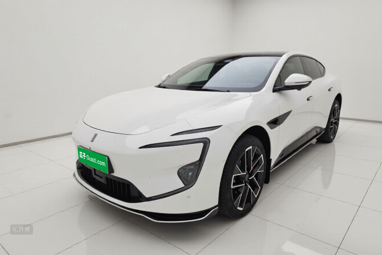 Avatr 12 2025 car image #2