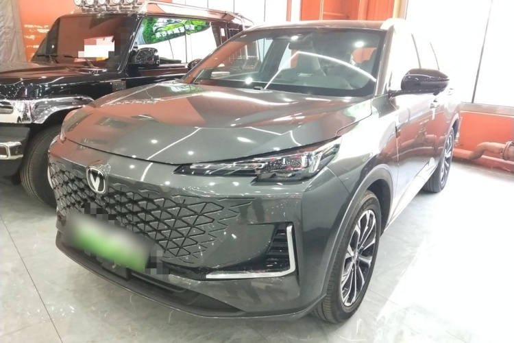Changan CS55PLUS PHEV 2025 car image #2