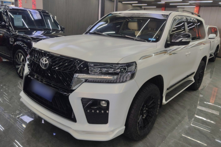 Toyota 2020 car image #2
