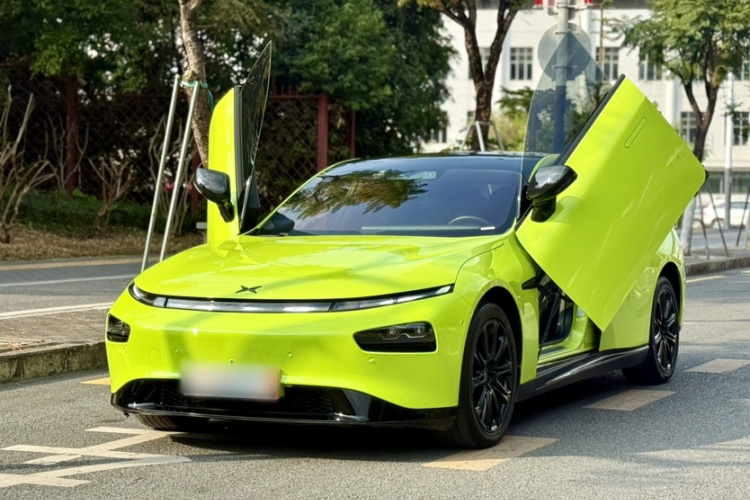 Xpeng P7 2021 imagen de coche #2