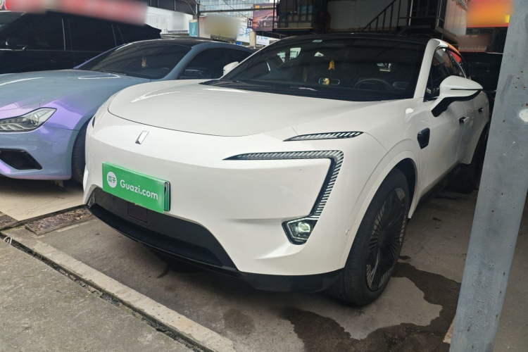 Avatr 11 2023 #2 Avatr 11 2023 car image #2