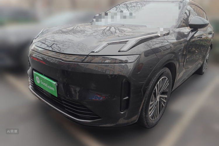 Lynk & Co 08 EM-P 2025 car image #2