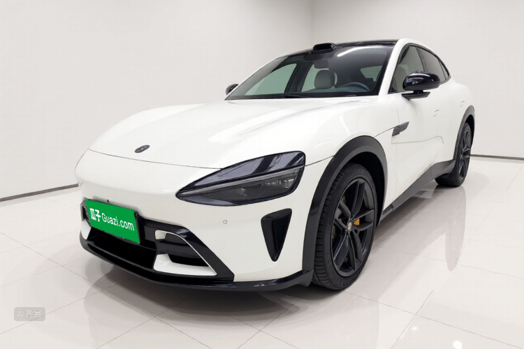 MI YU7 2025 immagine di auto #2