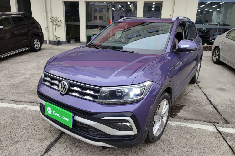 Volkswagen T-Cross 2020 car image #2