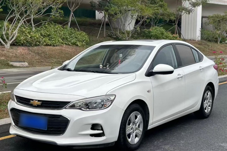Chevrolet Malibu 2018 car image #2