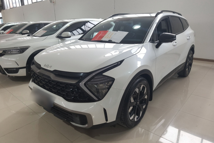 Kia Sportage 2023 car image #2