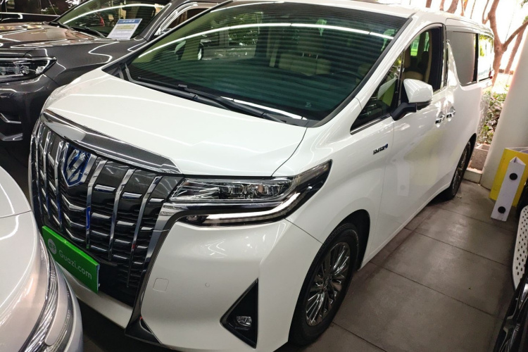 Toyota Alphard 2019 immagine di auto #2