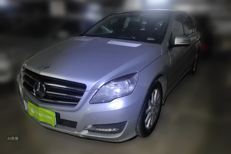 Mercedes-Benz R Class 2012 immagine di auto #2