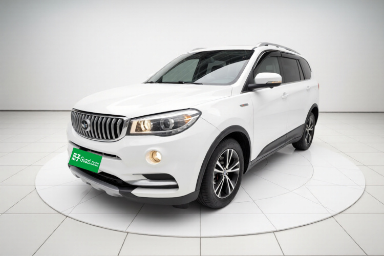 SWM X7 2021 immagine di auto #2