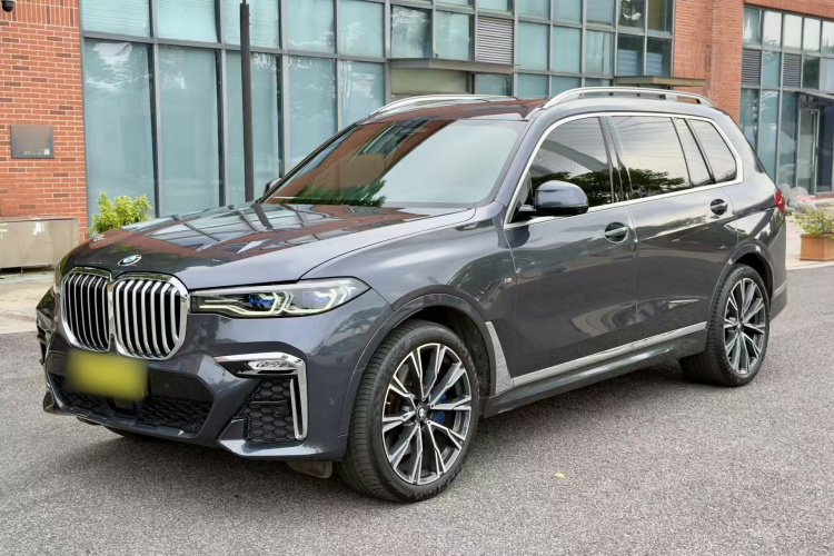 BMW X7 2020 صورة سيارة #2