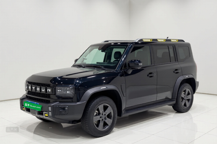 Jetour Traveller 2023 car image #2