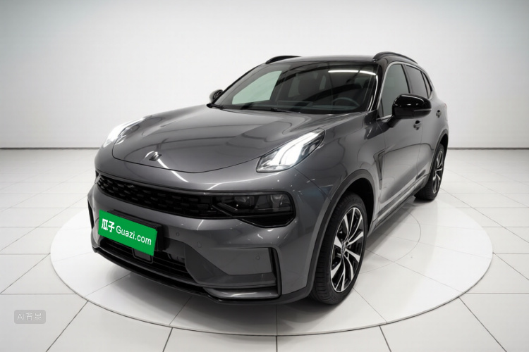 Lynk & Co 01 2021 car image #2