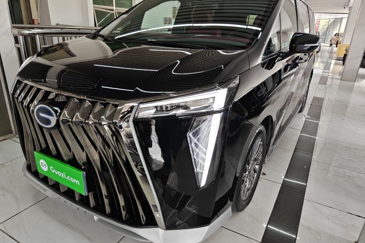 GAC Trumpchi M8 2023 car image #2