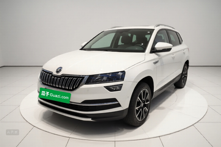 Skoda Karoq 2020 изображение автомобиля #2