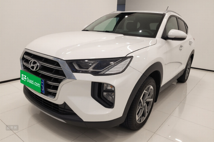 Hyundai Tucson 2019 immagine di auto #2