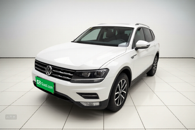 Volkswagen Tiguan L 2018 #2 Volkswagen Tiguan L 2018 car image #2
