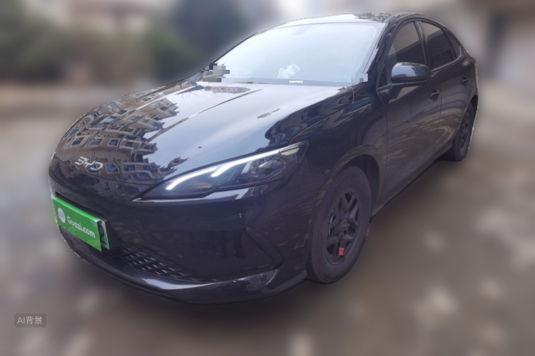 BYD Seal 05 DM-i 2025 immagine di auto #2