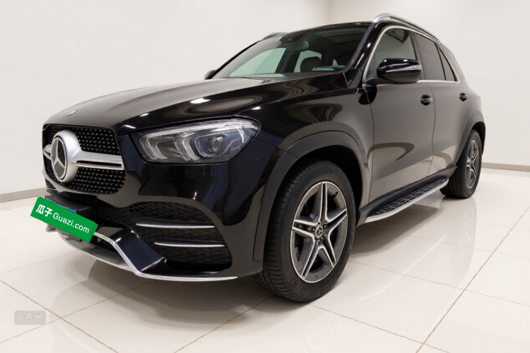 Mercedes-Benz GLE Class 2020 car image #2