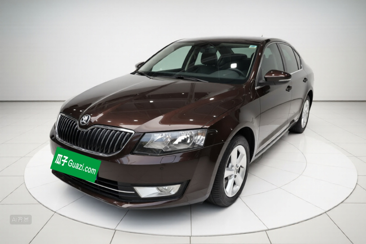 Skoda Octavia 2015 car image #2