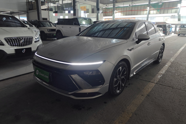 Hyundai Sonata 2024 immagine di auto #2