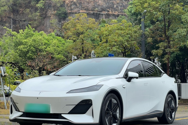 Deepal SL03 2022 image de voiture #2