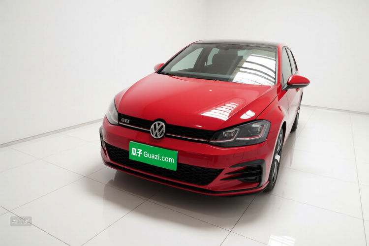 Volkswagen GolfGTI 2018 immagine di auto #2