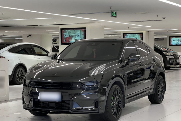 Lynk & Co 05 2022 car image #2