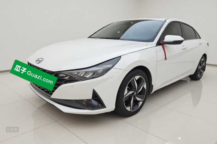 Hyundai Elantra 2021 immagine di auto #2