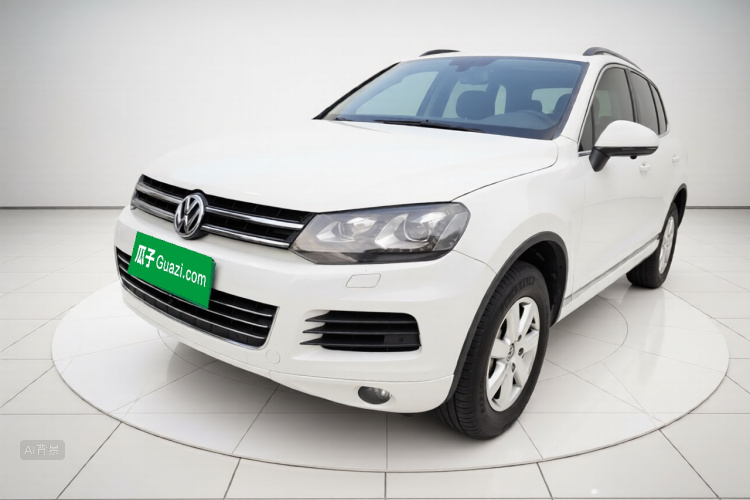 Volkswagen Touareg 2015 car image #2