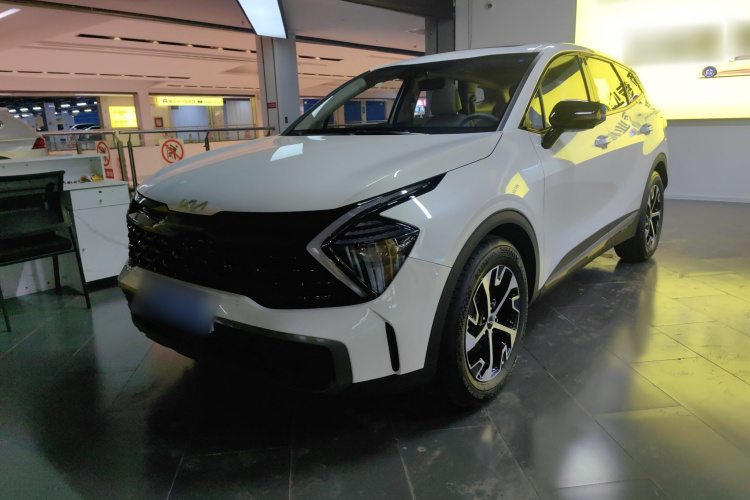 Kia Sportage 2025 car image #2