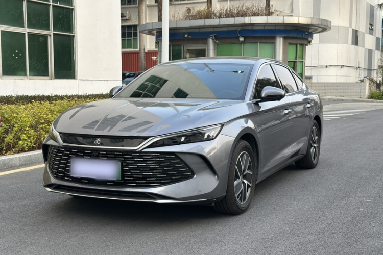 BYD Qin L 2024 car image #2
