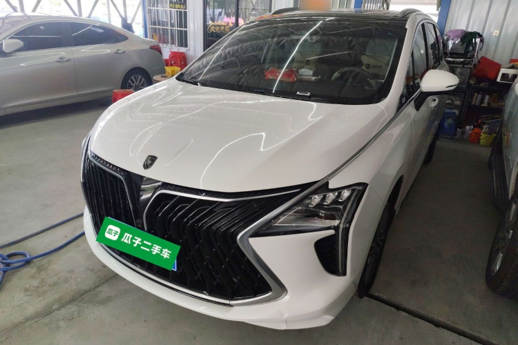 Forthing Yacht 2024 car image #2