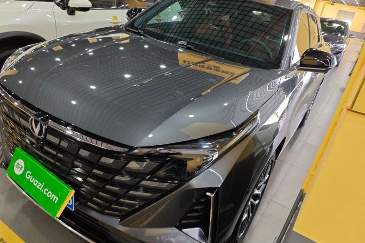 Changan UNI-Z 2024 car image #2