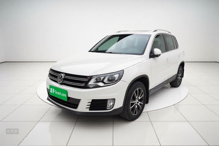 Volkswagen Tiguan 2014 car image #2