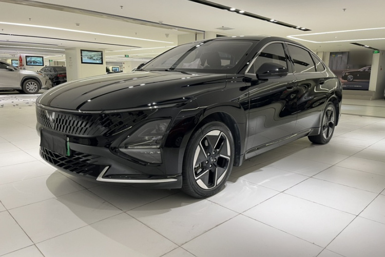 Wuling Starlight 2024 car image #2